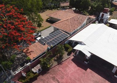 Instalación paneles solares de 8.1kwp en Coronado Panama (1)